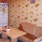 Двухкомнатная квартира для семьи с детьми - Фото