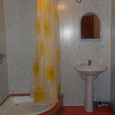 Комнаты в летнем доме под ключ в Соль Илецке - Санузел и кухня